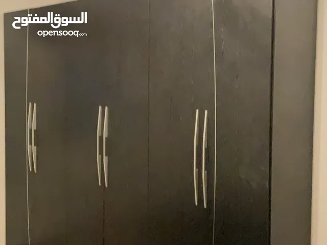 دار نوم بحالة ممتازة من المتجدد للاثاث