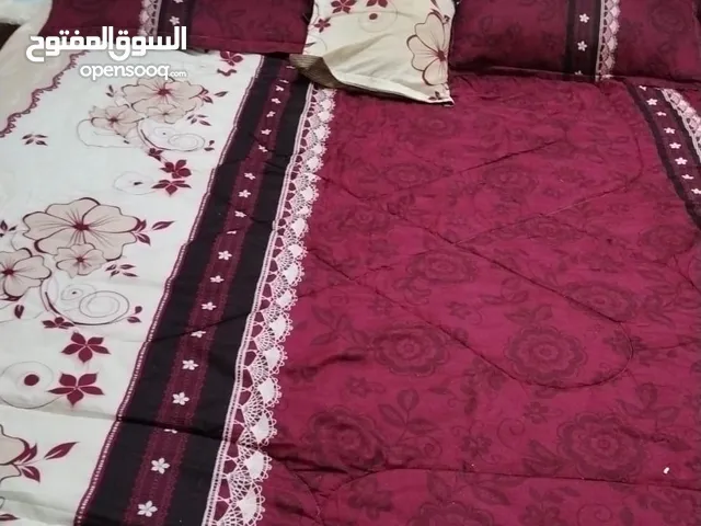 للبيع كراسي جلوس و غرفة نوم