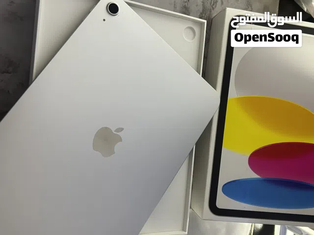 ايباد اير 11 إنش مستعمل بحالة ممتازة مع الكرتونة فيه ضمان سنه .