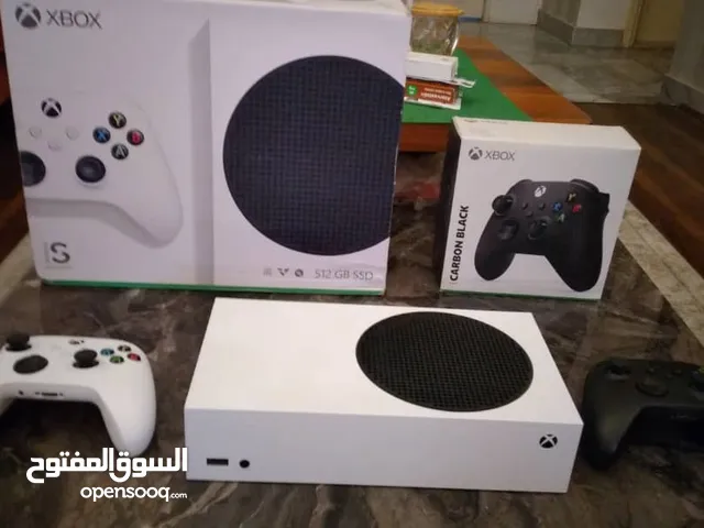 Xbox series s للبيع أقرا الوصف
