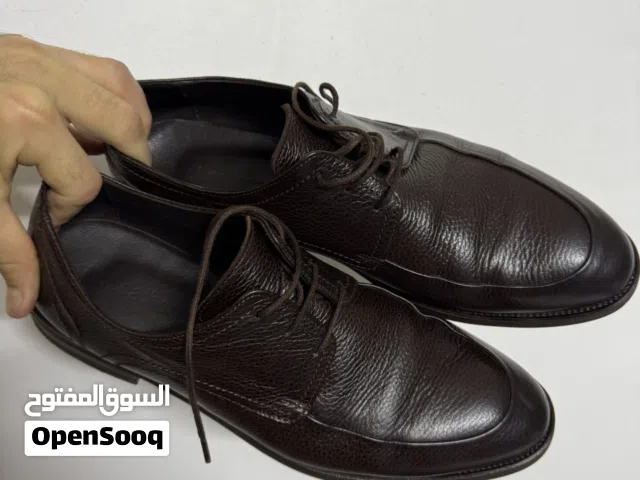 حذاء رسمي جلد طبيعي قياس 45 مستعل لبستين فقط