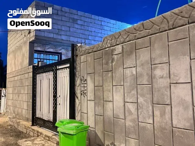 200 m2 2 Bedrooms Townhouse for Sale in Basra Abu Al-Khaseeb