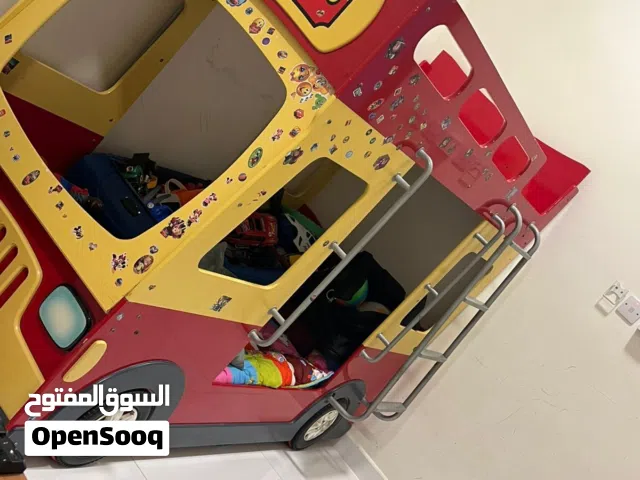 تخت طابقين