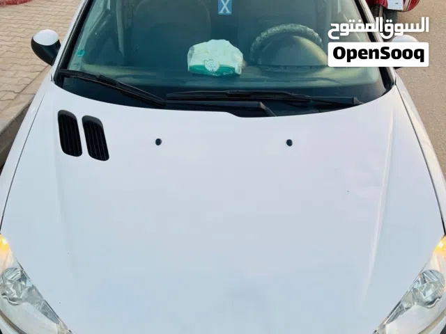 بيجو 206 رقم دولي ماشية 45 الف