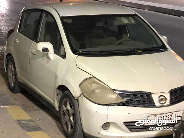 Nissan Tiida 2010 in Tripoli