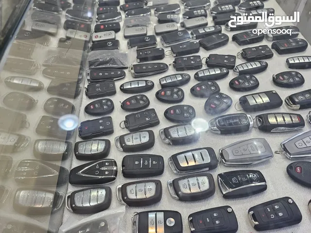 محل مفاتيح سيارات الرياض نسخ وبرمجة مفاتيح