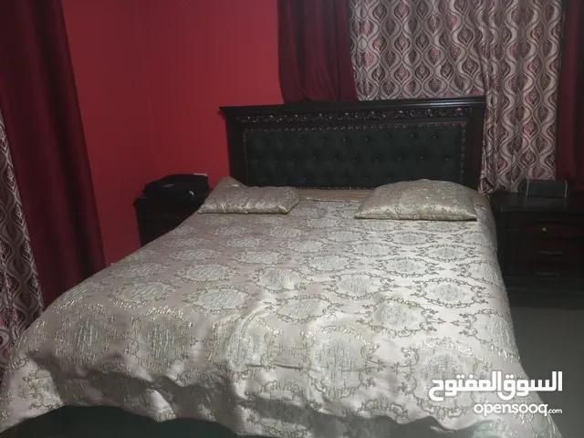 غرفه نوم مستعملة بحال جيد جدا