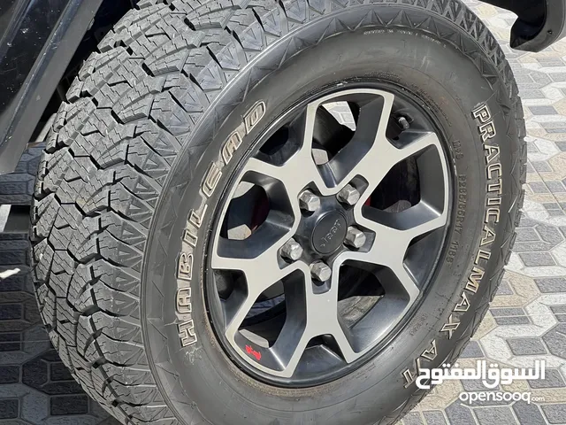 Other 17 Tyre & Rim in Muscat