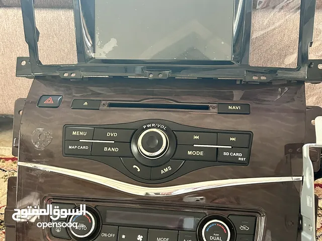بيع شاشة نيسان داخليه مع جميع الملحقات