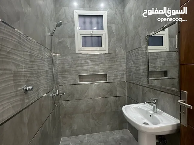 163 m2 4 Bedrooms Apartments for Rent in Jeddah Al Samer