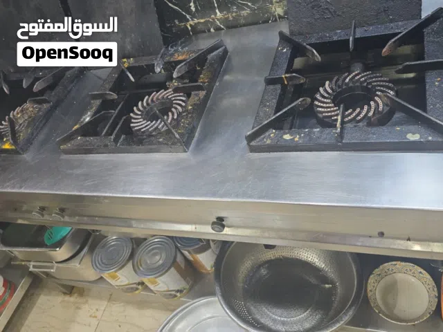 معدات مطاعم للبيع