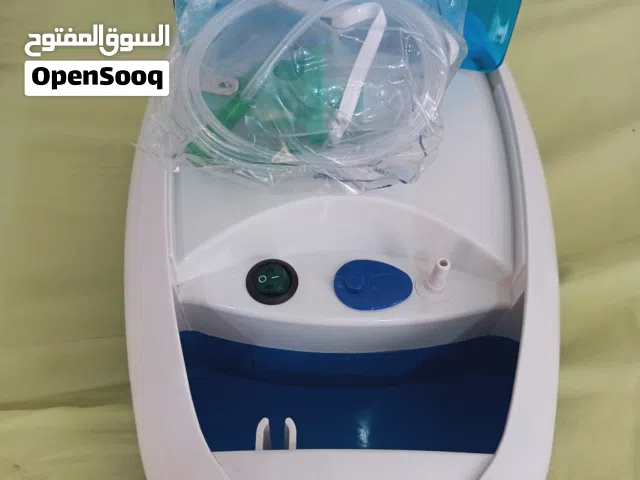 أجهزة استنشاق بخار للأطفال والكبار بحاله ممتازه نفس الجديد بكامل أغراضه جديدة لم تستخدم
