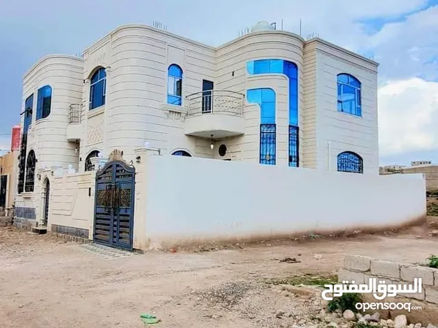 6 m2 5 Bedrooms Villa for Sale in Sana'a Hezyaz