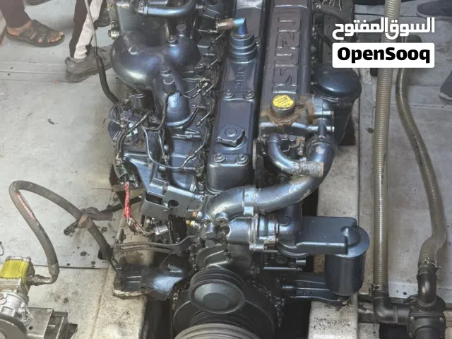 للبيع محرك قارب صيد لنج النوع اسوزو 330 حصان