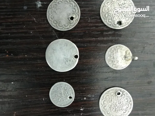 9 عملات قسطنطينية فضة اصلي وزنهم 37 غم للبيع ب 65 دينار