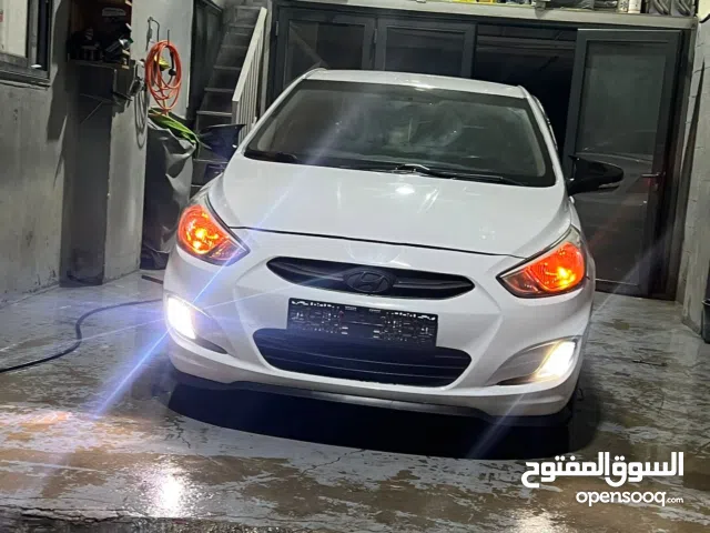 اكسنت 2017 1،6 4 غيار