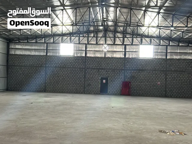 للبيع مجمع في الضجيج موقع متميز