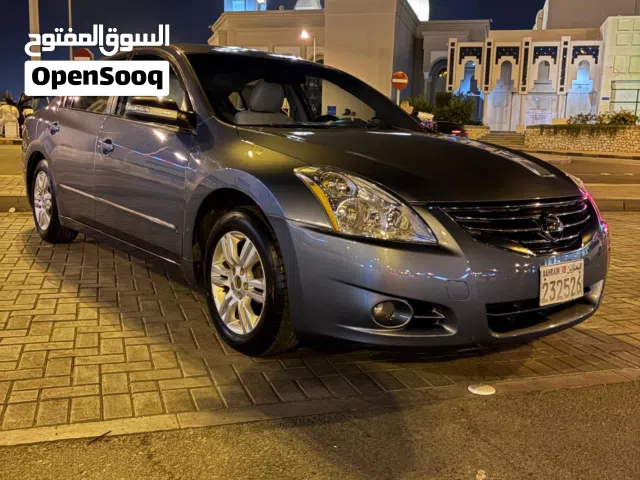 للبيع نيسان التيما 2012