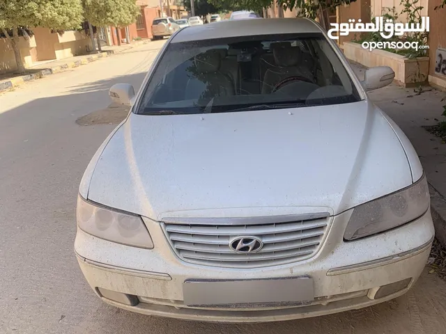 Used Hyundai Azera in Tripoli