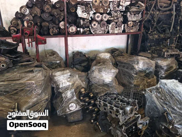 عند المكينه تويوتا كامري اكسنت النترا امريكي كله موجود المكينه مع تركيب مع زمان واحد شعر زيت بواج