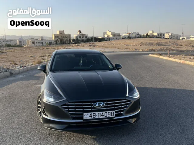 2022 هيونداي سوناتا Standard