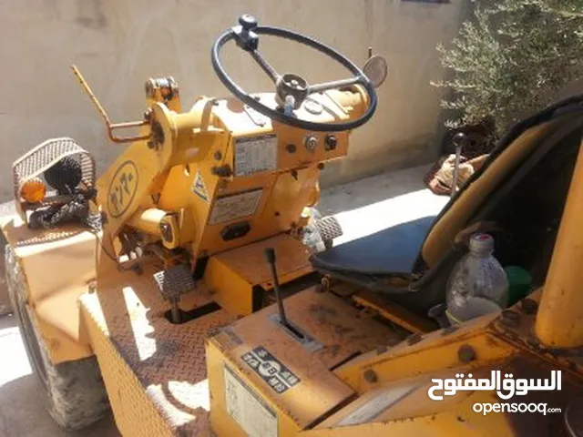 جرافه ينمر ياباني 2 سلندر