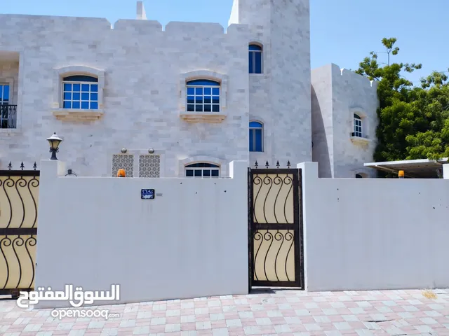 250 m2 3 Bedrooms Villa for Rent in Muscat Madinat As Sultan Qaboos