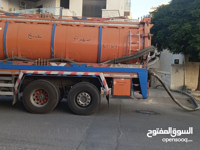صهريج نضح سحب جوار امتصاصيه في عمان