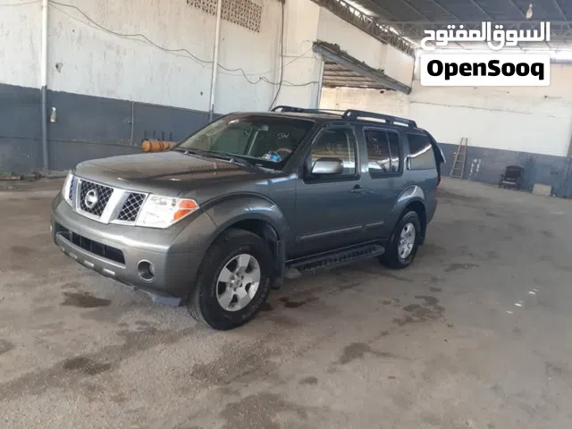 2005 نيسان باثفايندر SL