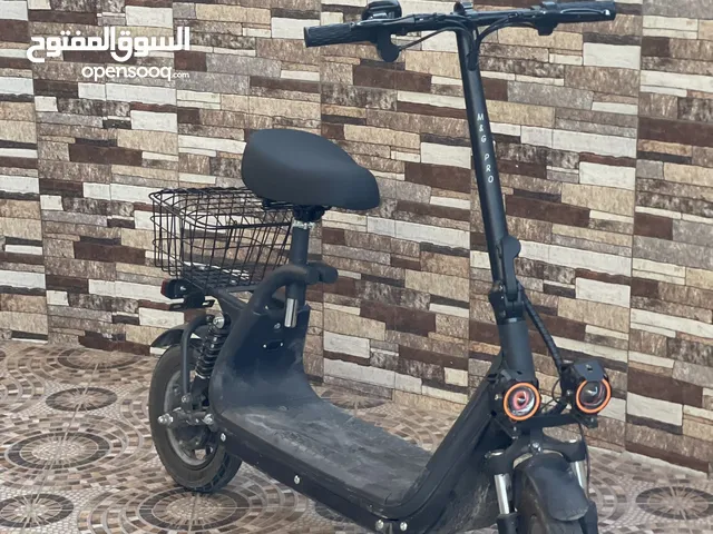 سكوتر كهربائي للبيع بحالة الوكالة