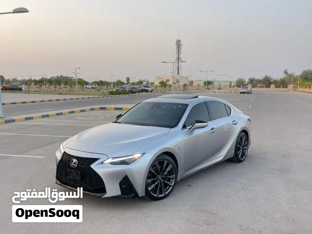 لكزس is350 2022