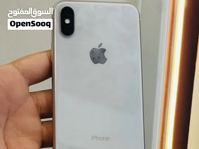 iPhone X......