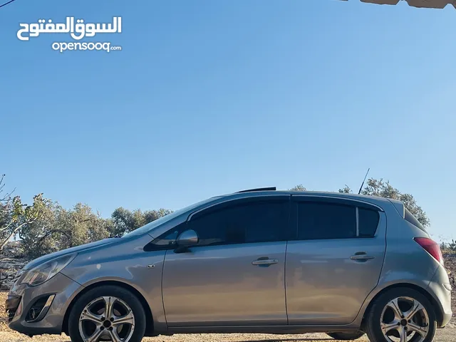 سيارة للبيع 2013