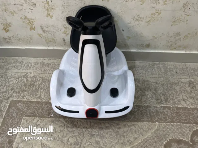 سكوتر كهربائي مع شاحنه