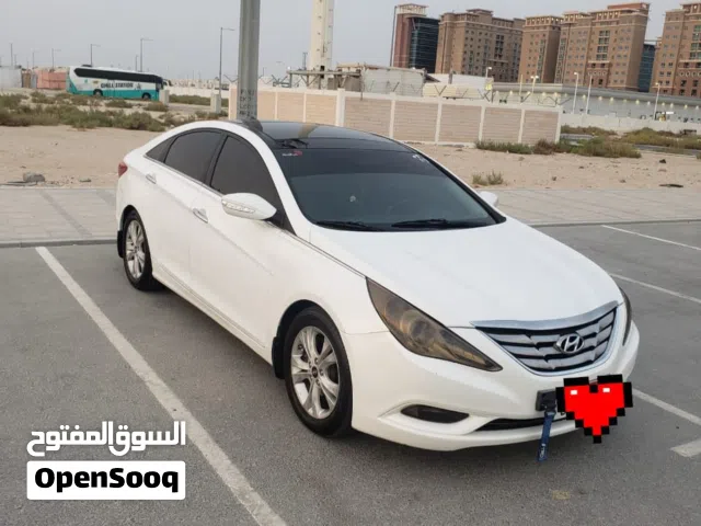 2013 هيونداي سوناتا Limited