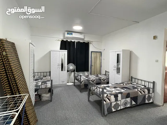 1.sharing room for ladies