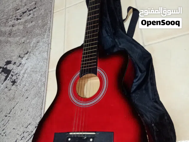 جيتار بحالة نضيف