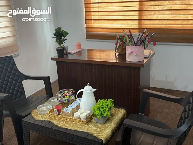 اثاث مركز تعليمي