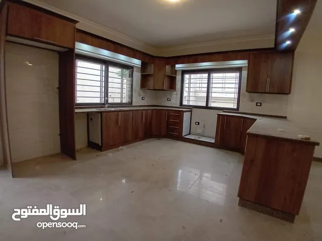 121 m2 2 Bedrooms Apartments for Rent in Amman Khalda