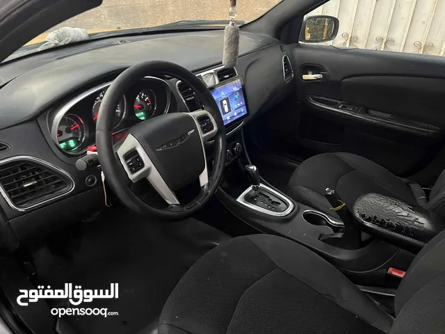 كرايسلر c200 2012