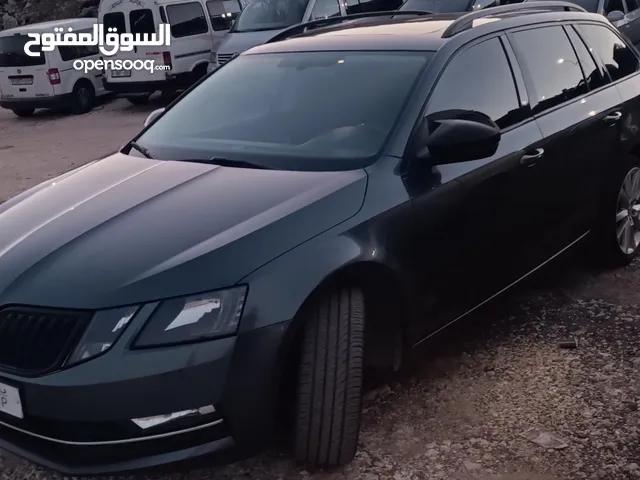 سكودا اوكتافيا