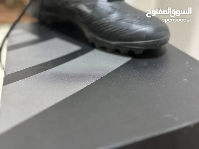 حذاء كره قدم adidas