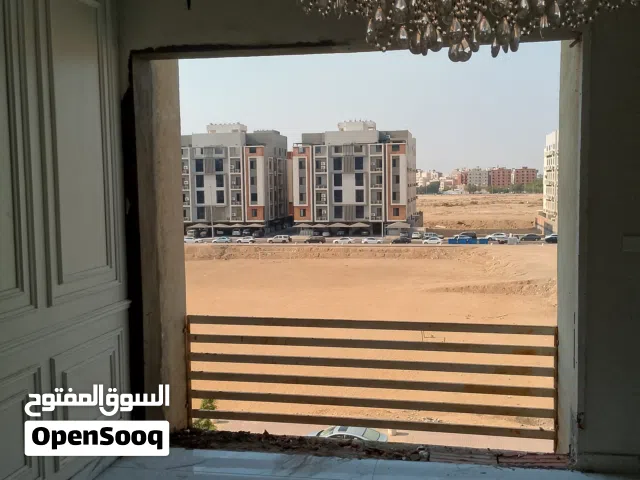 أفضل بنا ومليس