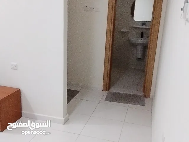 Apartment furnished annual rent  شقه في القرم للايجار السنوي مفروشه  وبها حارس