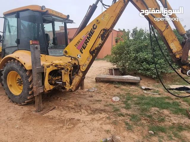 2001 Tracked Excavator Construction Equipments in Tripoli