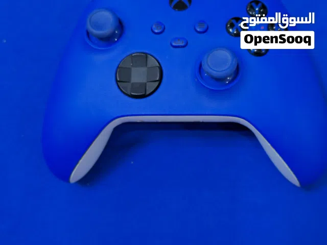 3ايادي عادي ويد احرافيه سلكيه وجهاز شحن بطاريات مع 4 بطاريات