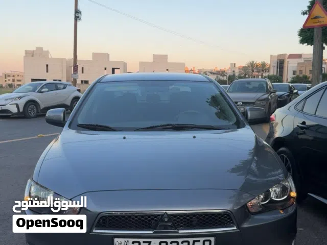 2014 ميتسوبيشي لانسر Standard