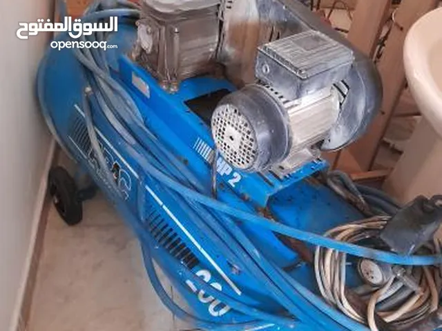 كمبريسة هواء إيطالي اصلي 200 لتر للبيع