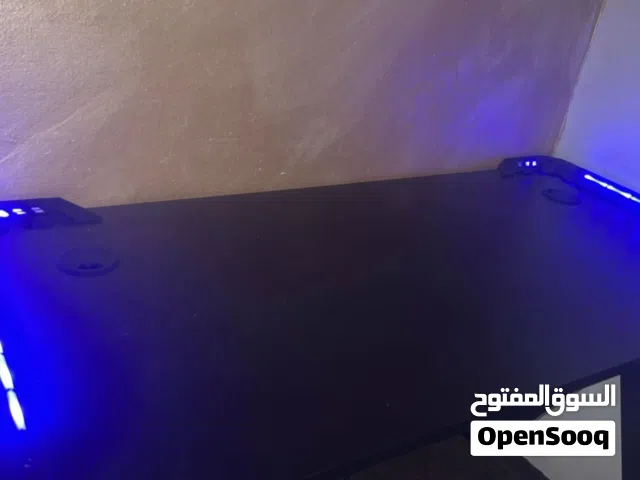 طاوله gaming الوان rgb ريموت تحكم حديد كامل جديده