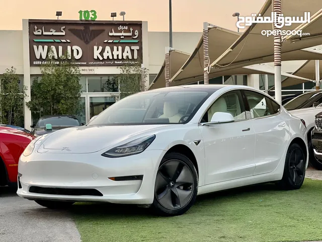 Tesla Model 3 2020